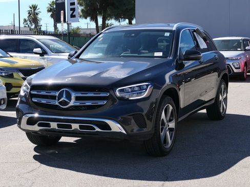 Used 2022 Mercedes-Benz GLC 300 image 8