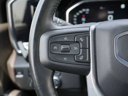 Used 2025 GMC Sierra 1500 SLT AWD/4WD image 35