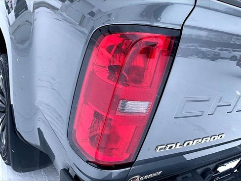 Used 2022 Chevrolet Colorado Z71 image 21