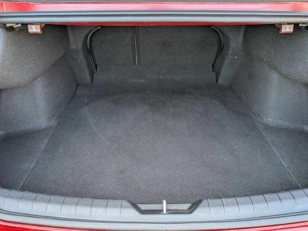 Used 2025 Hyundai Sonata SEL FWD image 25
