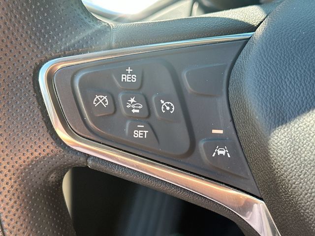 Used 2021 Chevrolet Equinox LT FWD image 44
