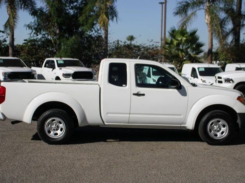 Used 2017 Nissan Frontier S image 10