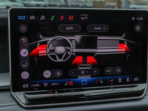 New 2026 Volkswagen Tiguan SE image 28