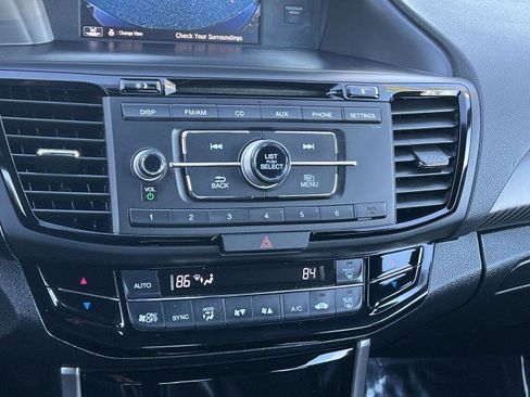 Used 2016 Honda Accord Sport image 17