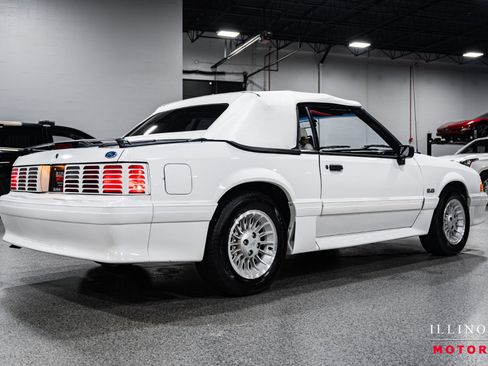Used 1990 Ford Mustang GT image 36
