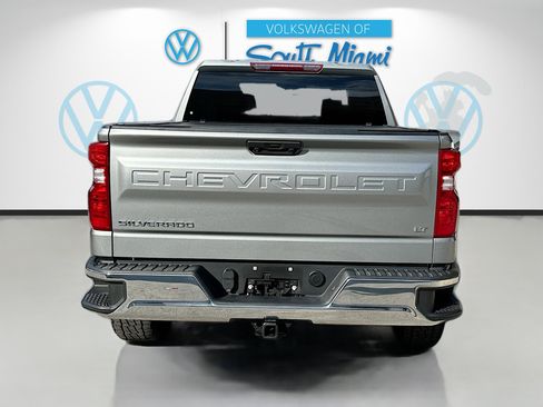 Used 2023 Chevrolet Silverado 1500 LT w/ Protection Package image 6