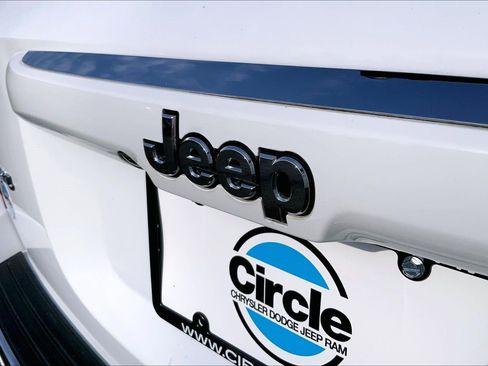 Used 2017 Jeep Patriot High Altitude image 29