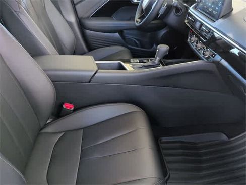 Certified 2025 Acura ADX FWD image 24