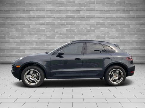 Used 2018 Porsche Macan AWD/4WD image 8