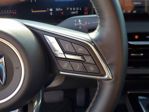 Used 2025 Buick Enclave Preferred image 25