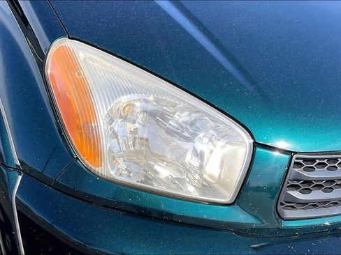 Used 2002 Toyota RAV4 4WD image 30