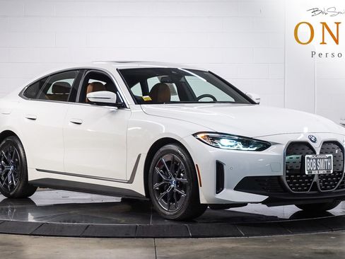Used 2023 BMW i4 eDrive40 w/ Premium Package RWD image 1