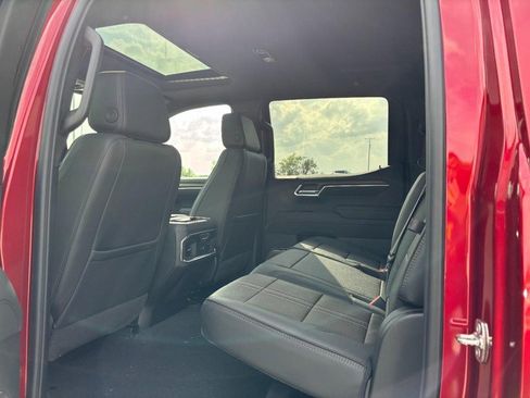 New 2026 Chevrolet Silverado 1500 High Country w/ Technology Package AWD/4WD image 5