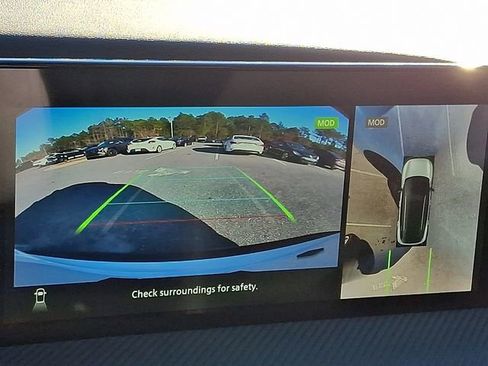 New 2026 Nissan Kicks SR w/ Cold Weather Package image 16