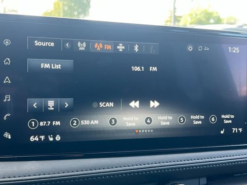 Used 2023 Nissan Ariya FWD image 17