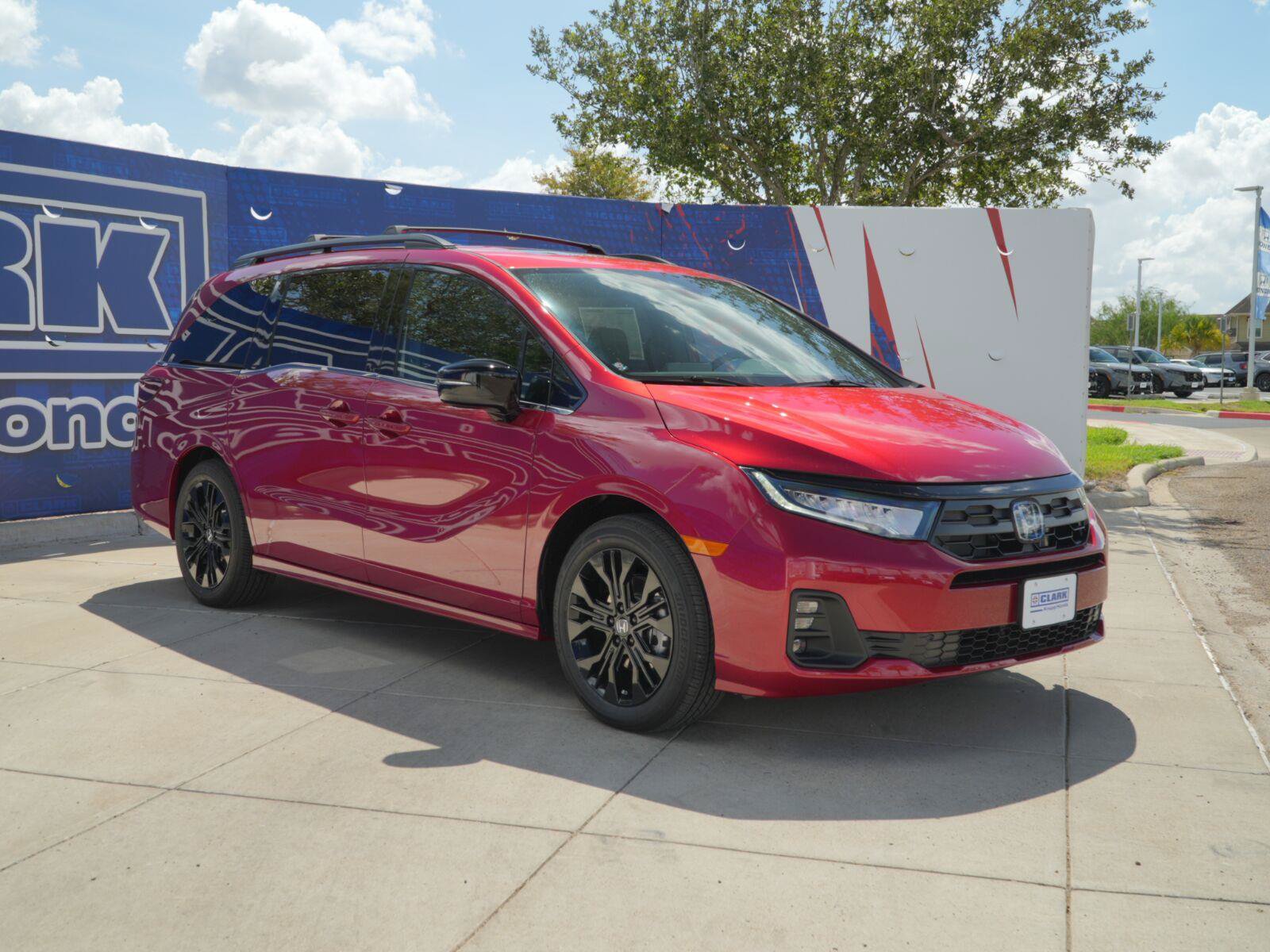 New 2027 Honda Odyssey Sport-L image 3