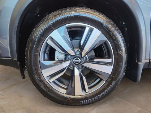 Certified 2024 Nissan Rogue SL w/ SL Premium Package FWD image 31