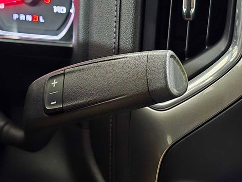 Used 2021 Chevrolet Silverado 1500 LT Trail Boss w/ Convenience Package II image 34