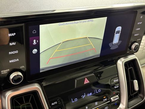 Used 2022 Kia Sorento S FWD image 27