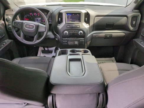 Used 2024 GMC Sierra 2500 Pro w/ Convenience Package image 15