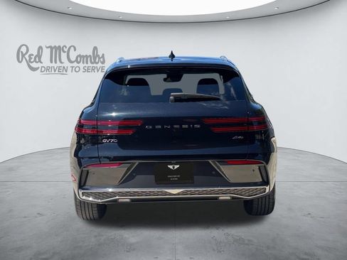 Used 2026 Genesis GV70 2.5T Advanced AWD/4WD image 4