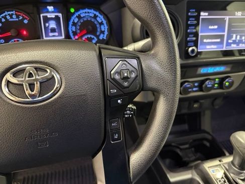 Used 2021 Toyota Tacoma SR AWD/4WD image 14