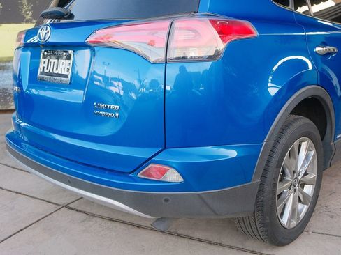 Used 2018 Toyota RAV4 Limited image 24