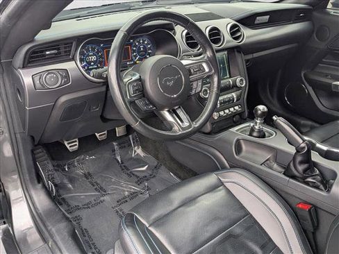 Used 2018 Ford Mustang GT Premium w/ Equipment Group 401A image 10