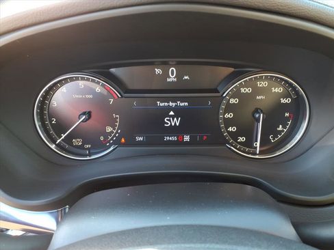 Certified 2023 Cadillac XT4 Luxury w/ Cold Weather Package image 27