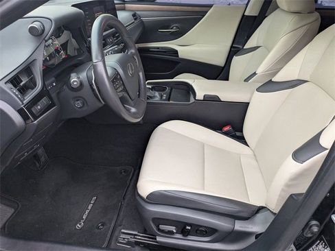 Used 2023 Lexus ES 300h w/ Premium Package image 22