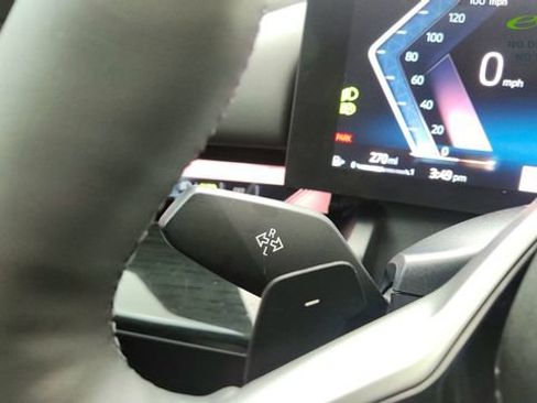 Used 2026 BMW 540i xDrive image 44