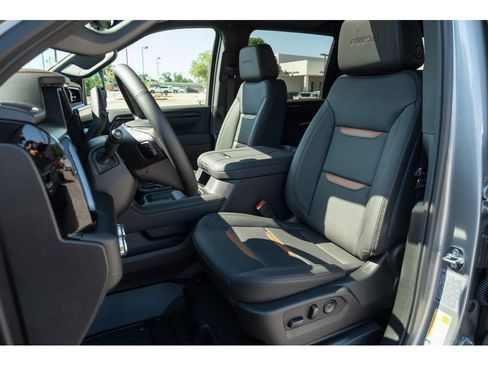 New 2026 GMC Sierra 3500 AT4 w/ AT4 Premium Plus Package AWD/4WD image 12