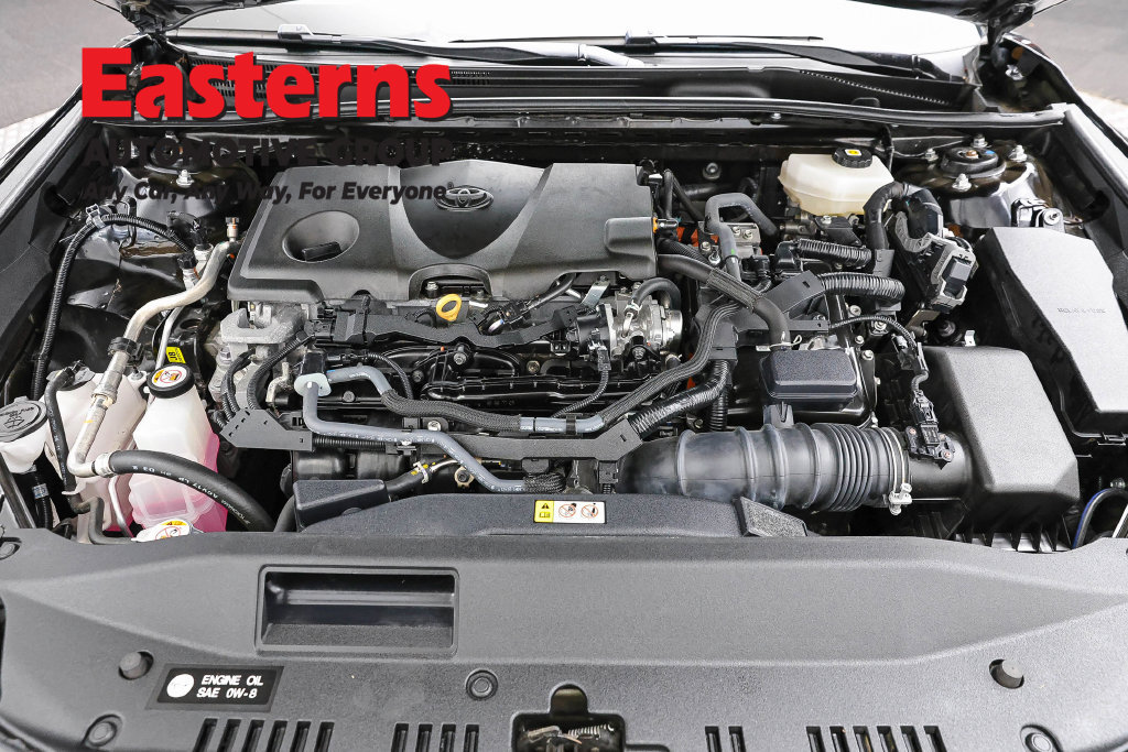 Used 2025 Toyota Camry SE FWD image 8
