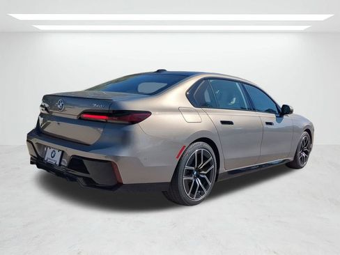 New 2026 BMW 740i w/ Premium Package image 4