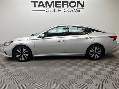 Used 2019 Nissan Altima 2.5 SV FWD image 6