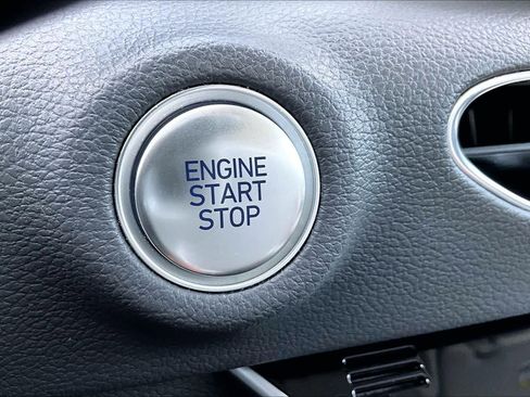 Used 2023 Hyundai Sonata Limited image 33