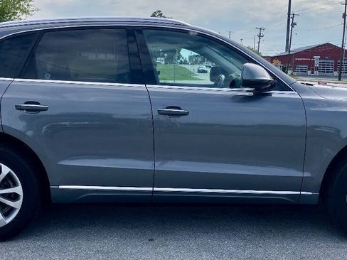 Used 2016 Audi Q5 2.0T Premium AWD/4WD image 4