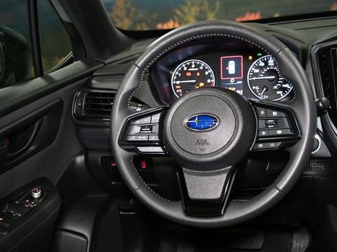 Used 2025 Subaru Forester Premium AWD/4WD image 67