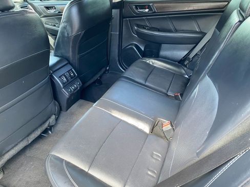 Used 2019 Subaru Outback 2.5i Limited AWD/4WD image 13