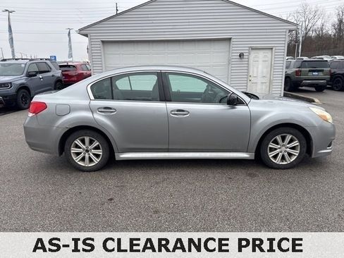 Used 2011 Subaru Legacy 2.5i Premium w/ All-Weather Pkg image 6