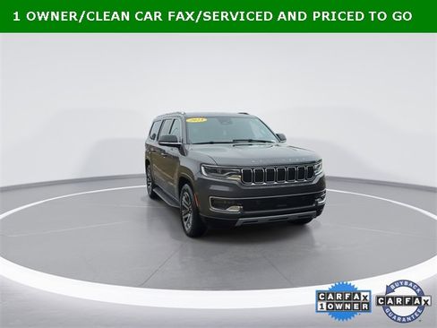 Used 2023 Jeep Wagoneer L Series II image 4