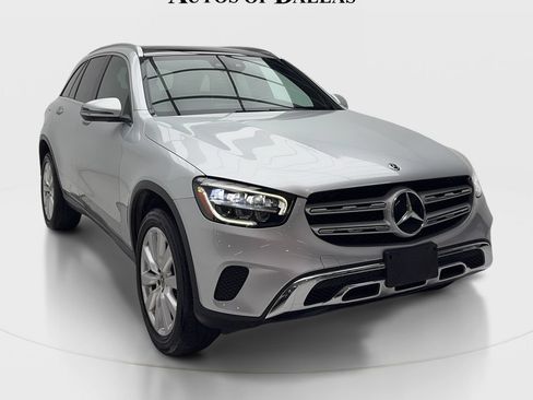 Used 2020 Mercedes-Benz GLC 300 4MATIC image 2