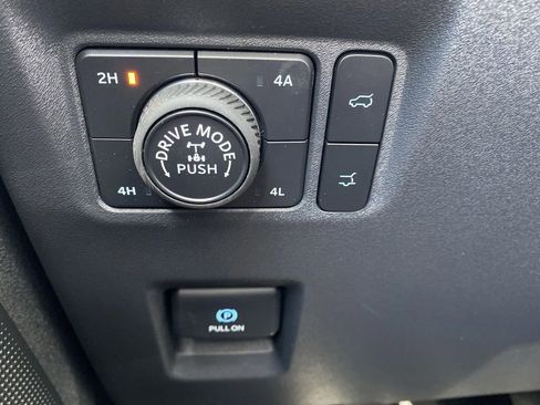 New 2025 Ford Expedition Tremor image 29