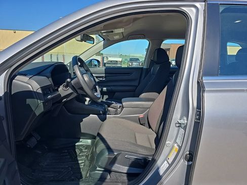Used 2024 Honda CR-V LX image 9