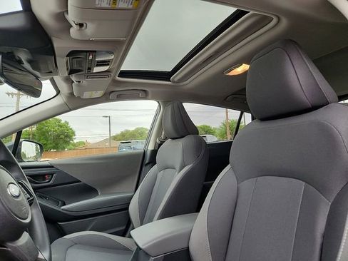 Used 2025 Subaru Crosstrek 2.0i Premium AWD/4WD image 13