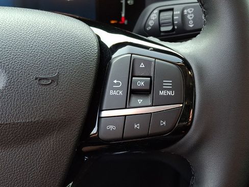 Used 2023 Ford Escape Active AWD/4WD image 24