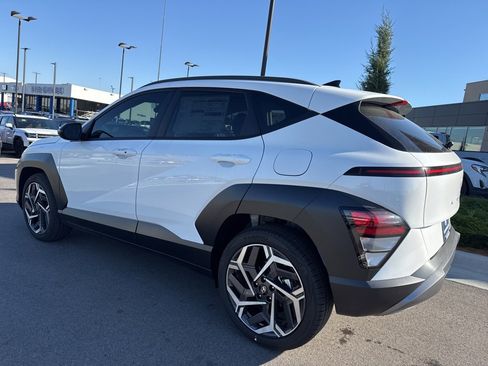 New 2026 Hyundai Kona SEL Premium image 5