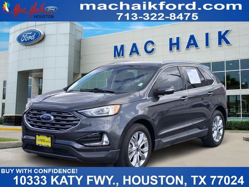 Used 2020 Ford Edge Titanium image 1
