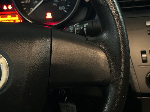 Used 2010 MAZDA MAZDA3 i Sport FWD image 26