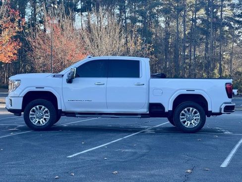 Used 2022 GMC Sierra 2500 Denali w/ Denali Ultimate Package image 3